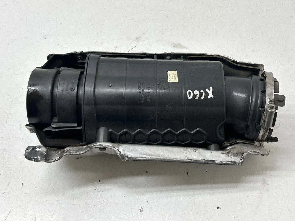 Intake resonator 31474846