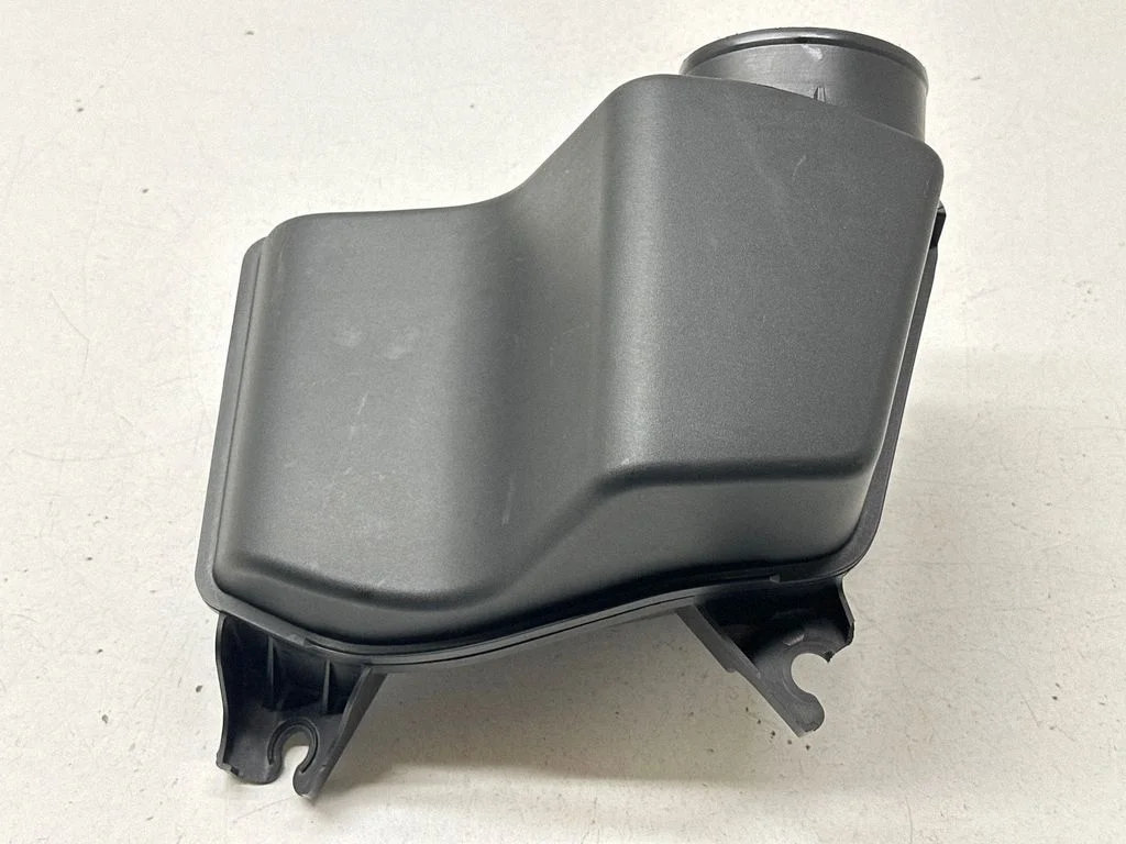 Intake resonator 33357C