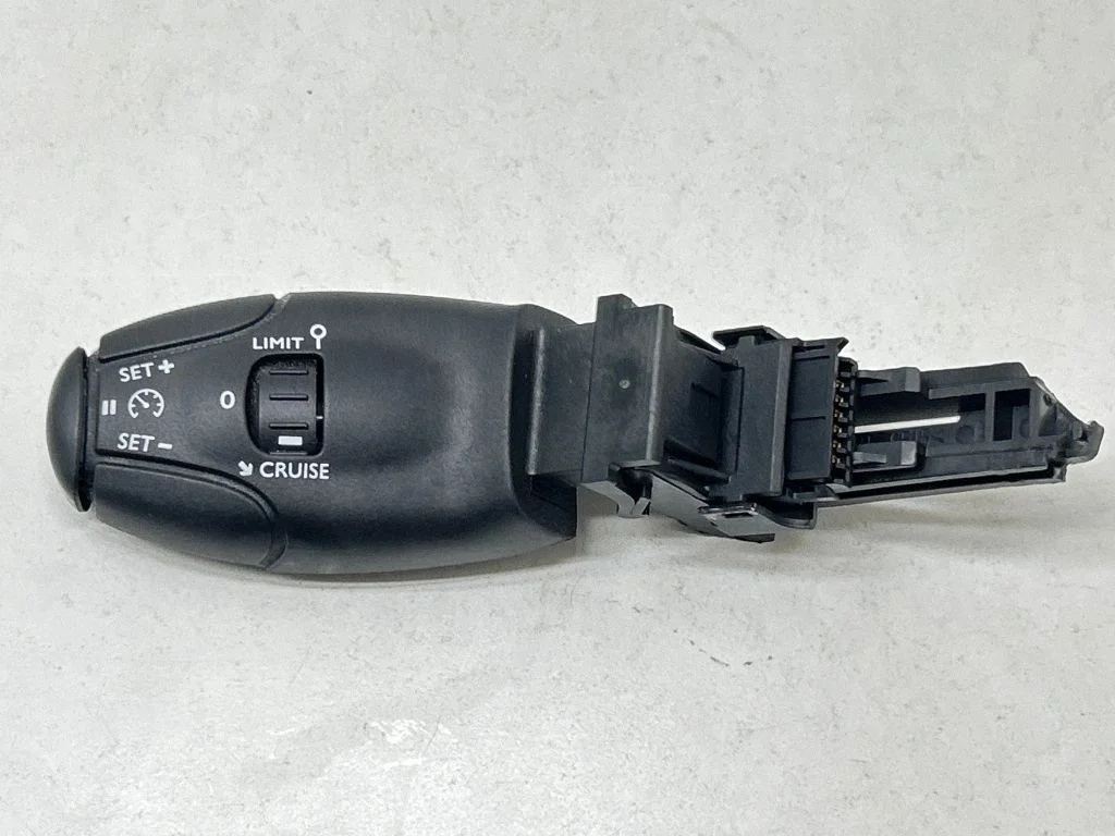 Cruise control stalk E11536670