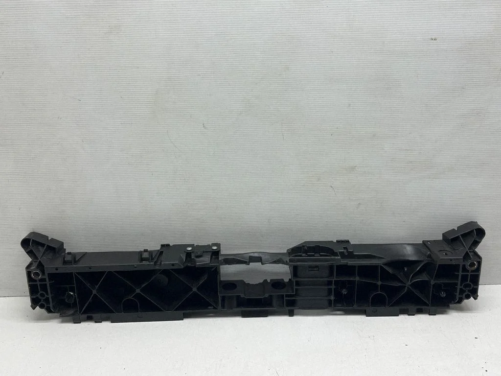 Top upper radiator support slam panel 625003860R – Renault Captur (2013-2020)