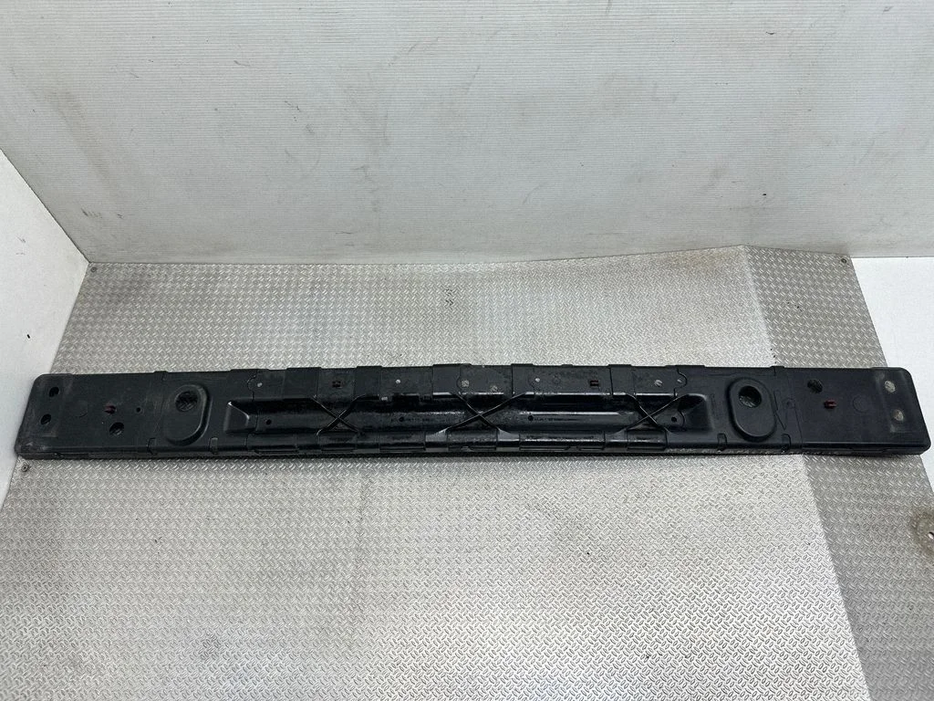 Radiaatori tugipaneeli alaosa DS733A297B