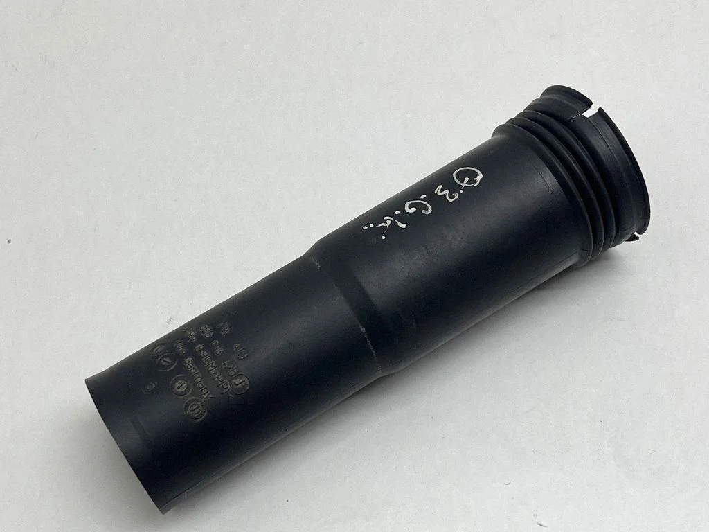 Rear strut damper dust cover boot – Audi RS Q3 (2019-)