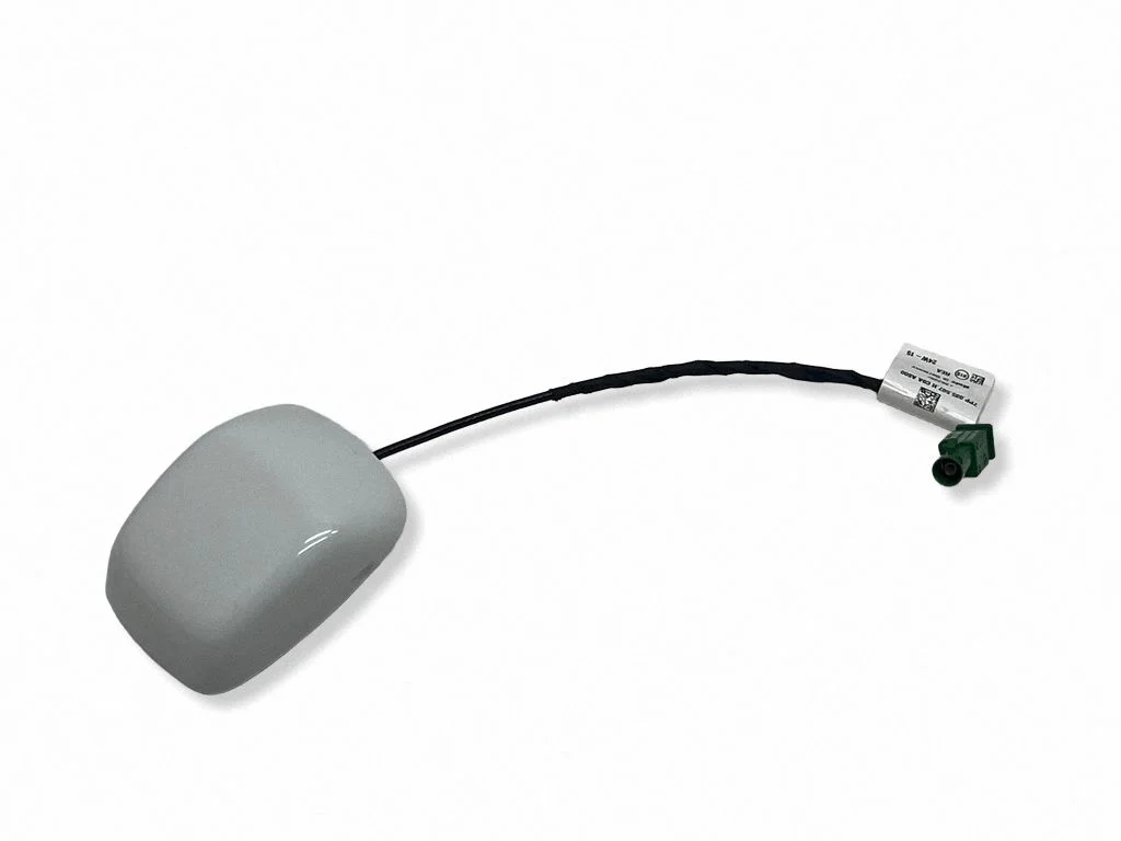 Aerial GPS antenna 7PP035507H