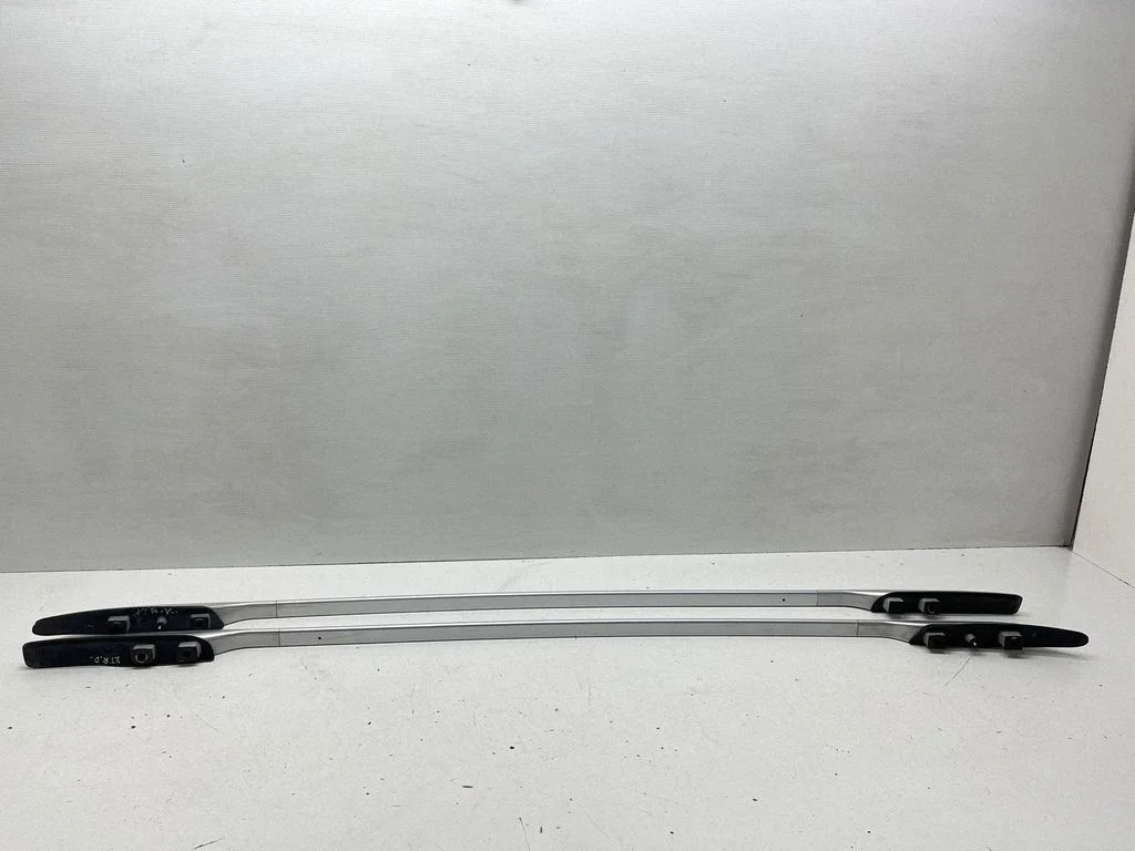 Roof bar rail 738234CC1A