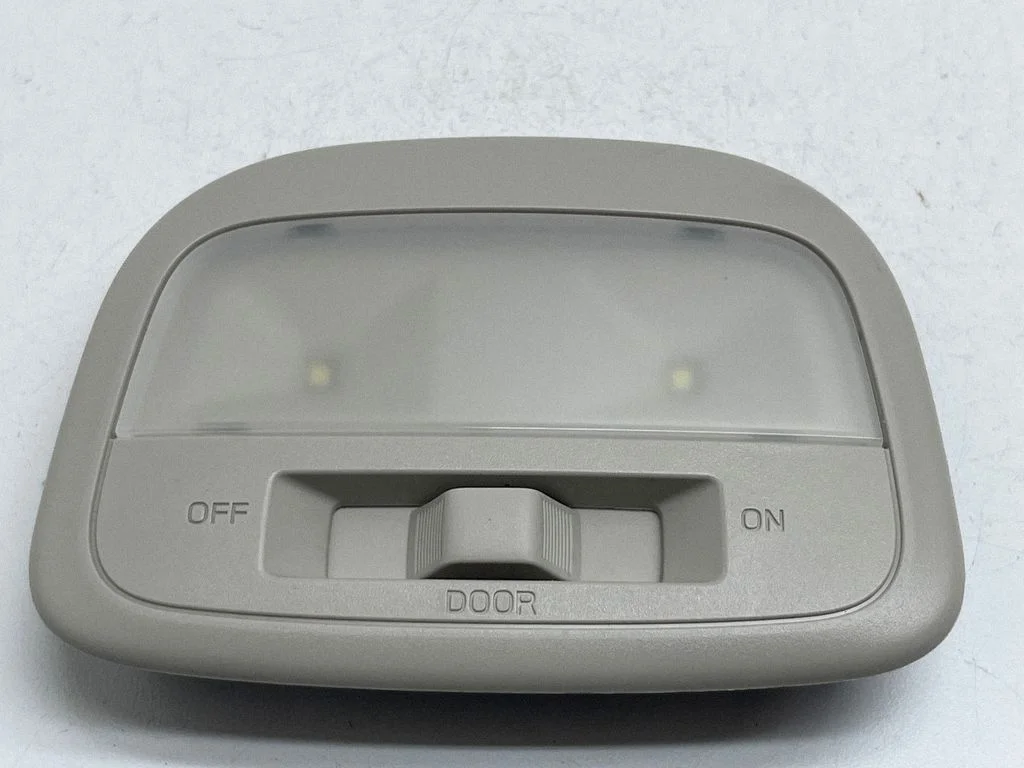 Cits salona lukturis 84601SJ100ME