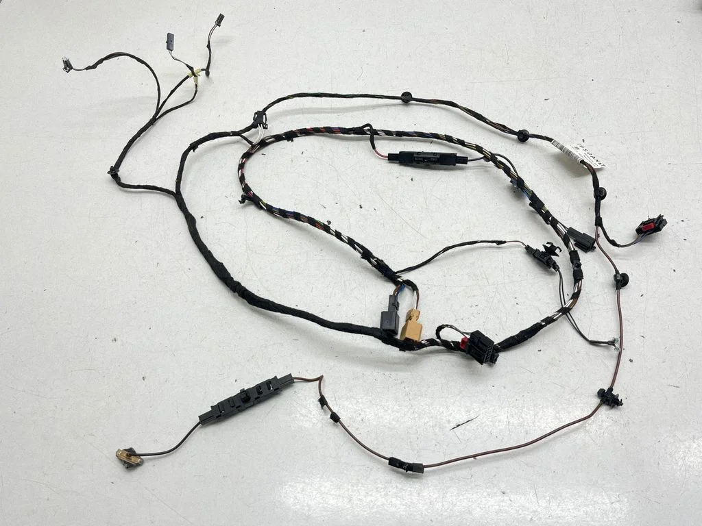 Tailgate/trunk wiring harness 11A971147BJ