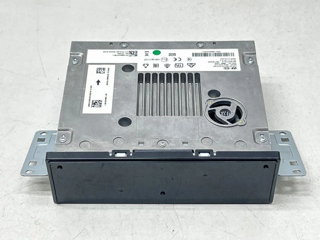 Navigation unit CD/DVD player 96560-CZ570