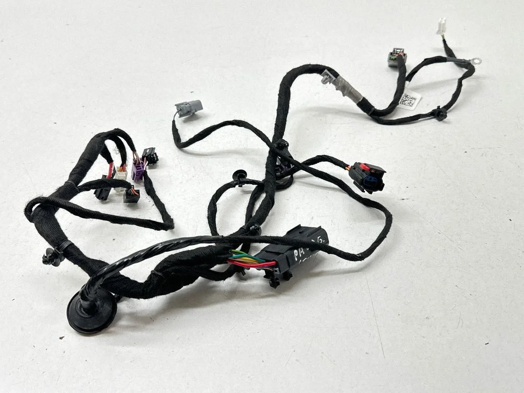 Külgmise (lükandukse) juhtmestik – Chrysler Pacifica (2017-)