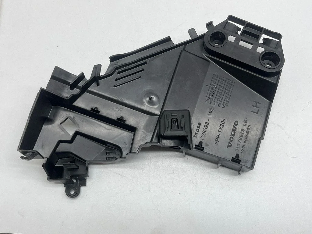 Rear door exterior handle/bracket 31378613