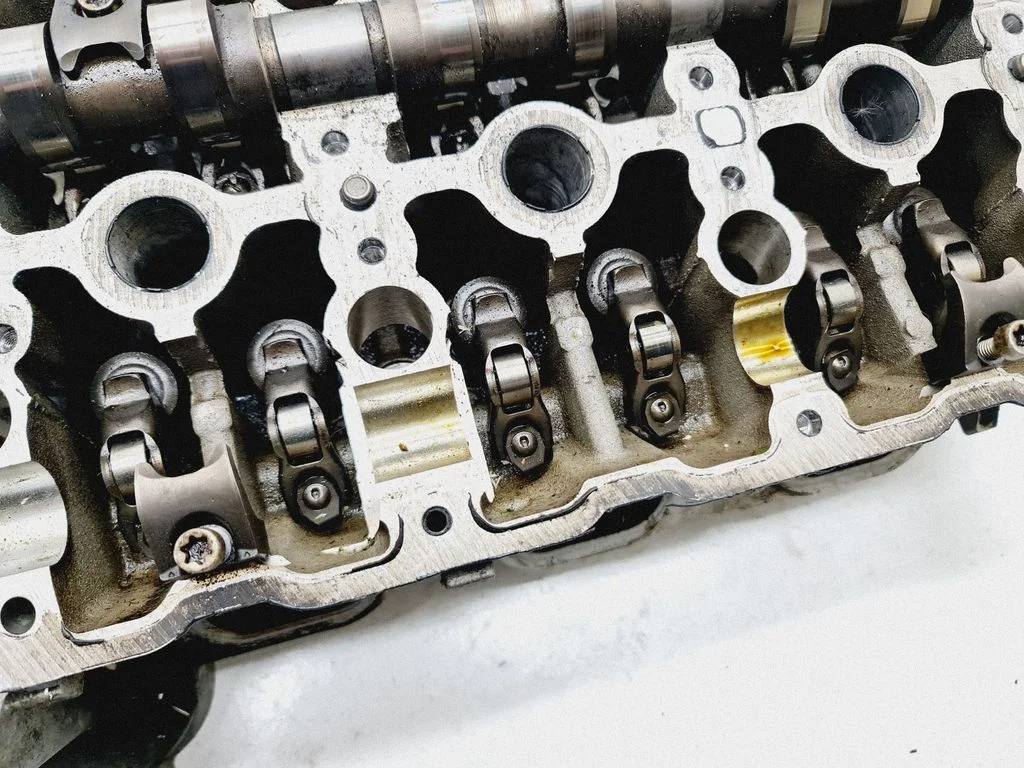 Valve rocker arm