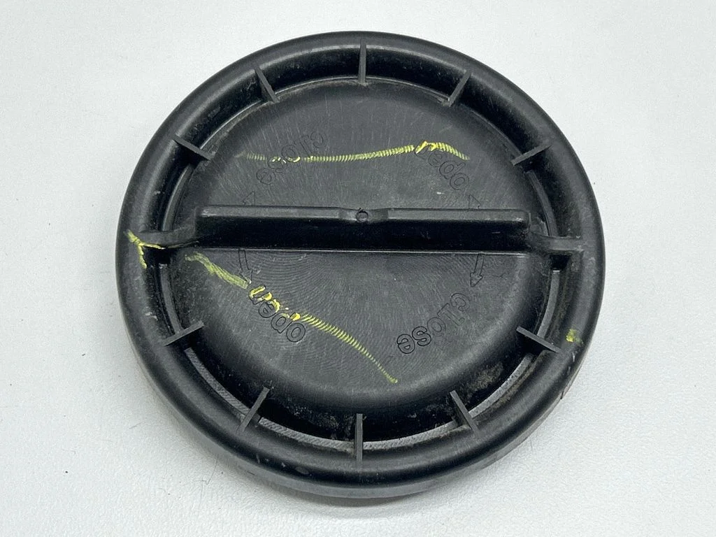 Headlight/headlamp dust cover 1305219122