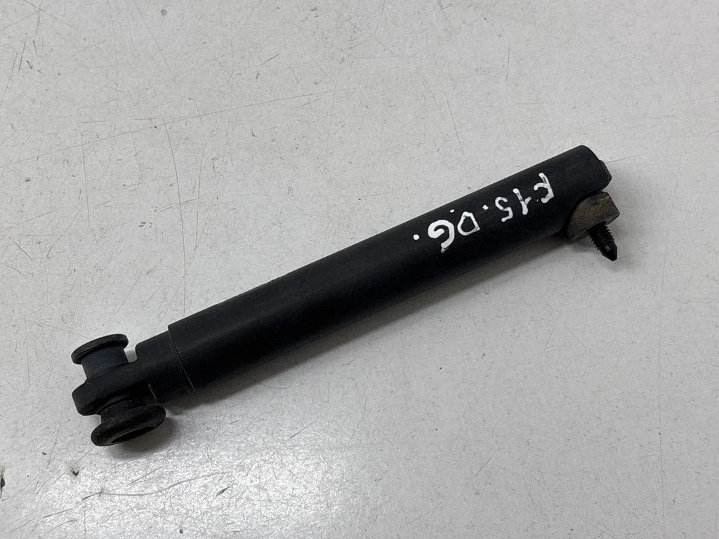 Tailgate check strap stopper – BMW X5 F15 (2013-2017)
