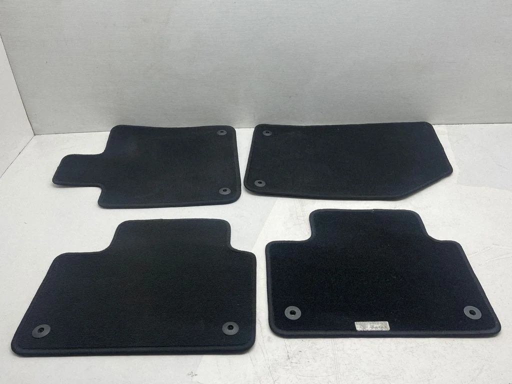 Car floor mat set 31463145