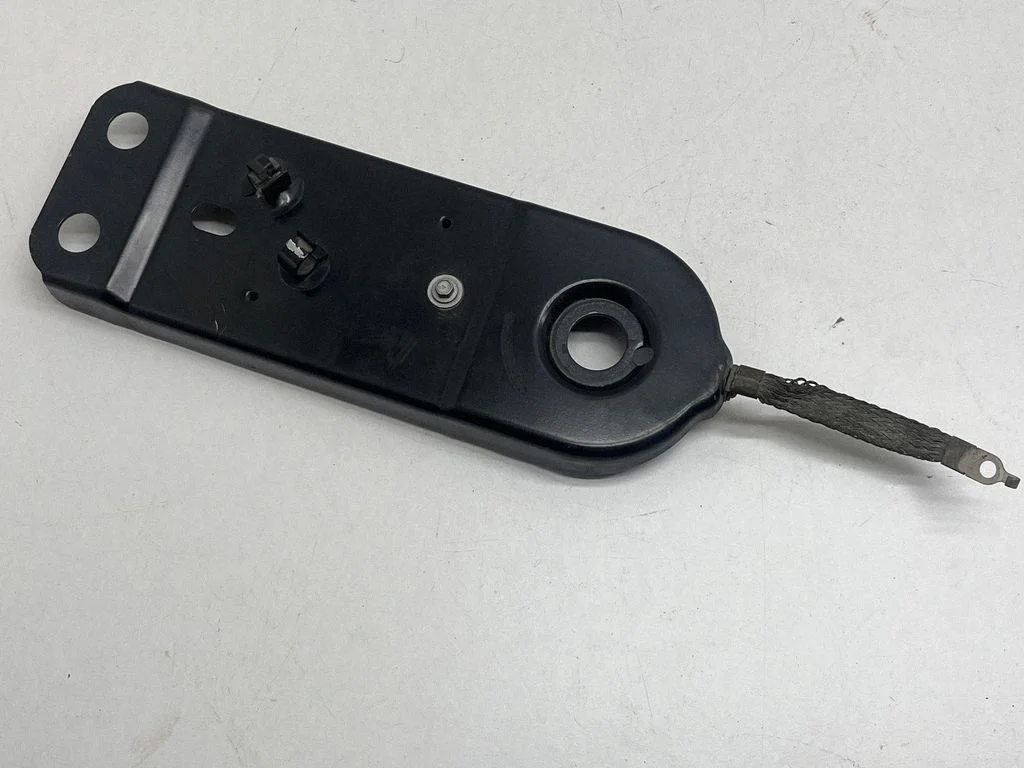 Other rear suspension part – rear right