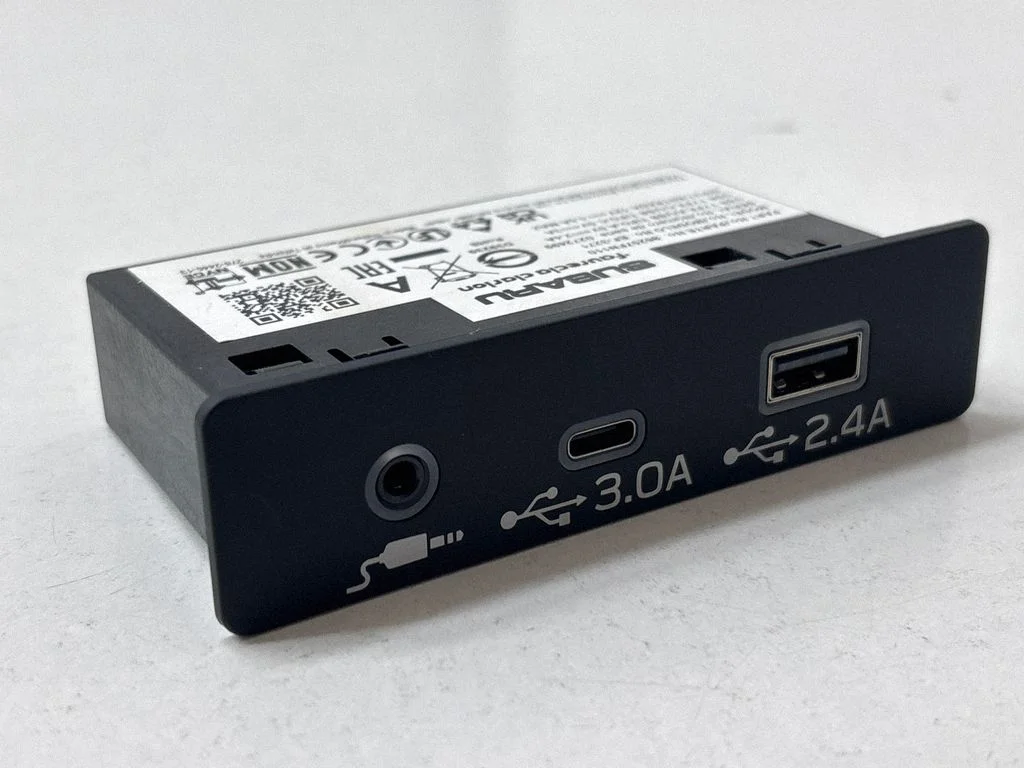 USB socket connector 86257FN110