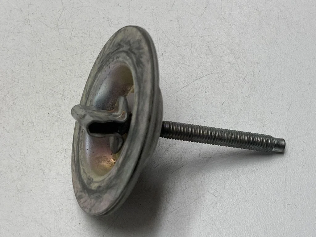 Spare wheel bolt