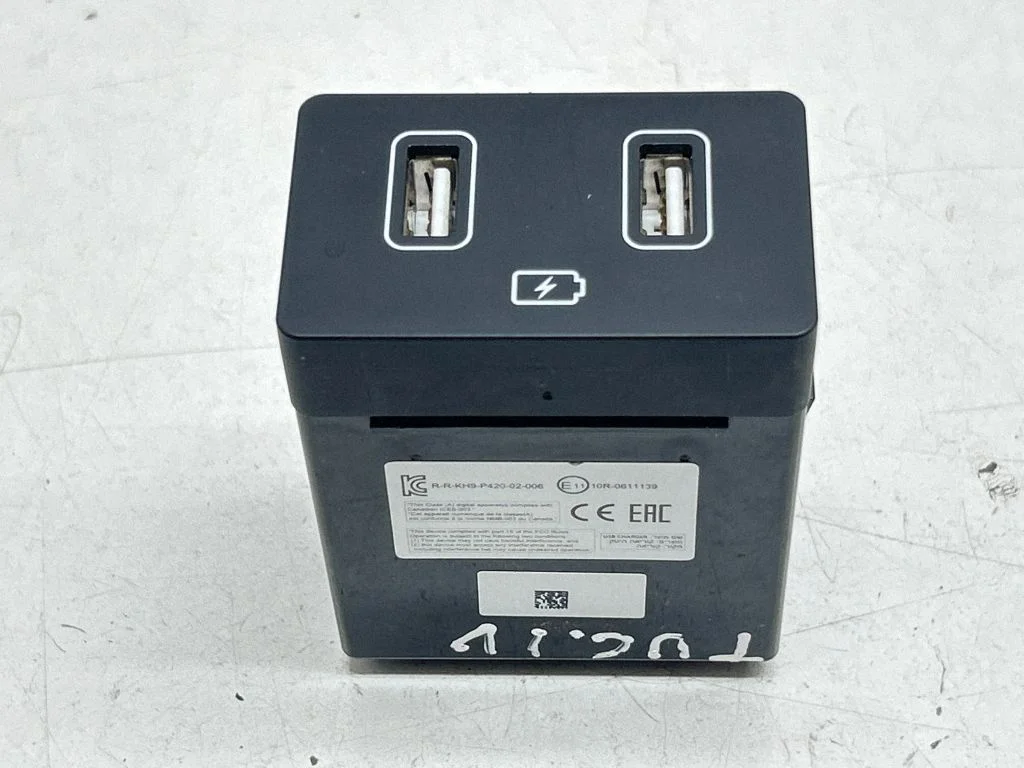 USB socket connector 96125N9500