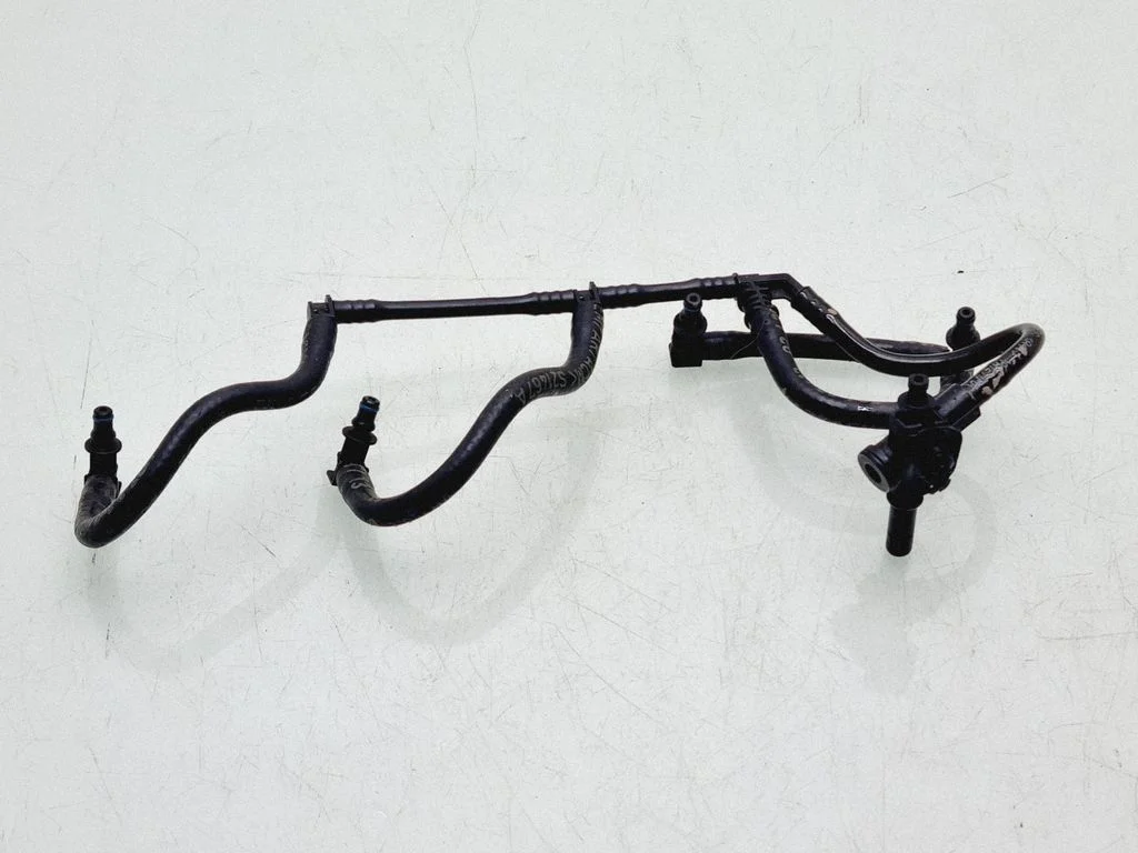 Fuel return line/hose S21467a