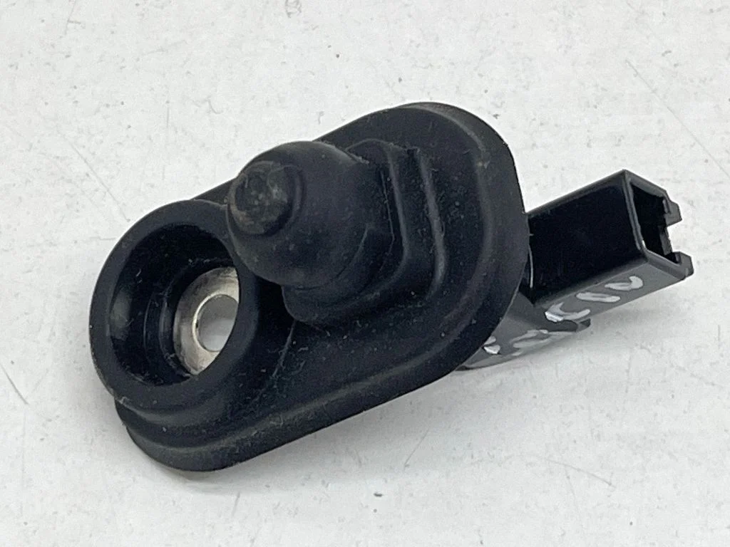 Rear door sensor – Honda Civic IX (2011-2017)