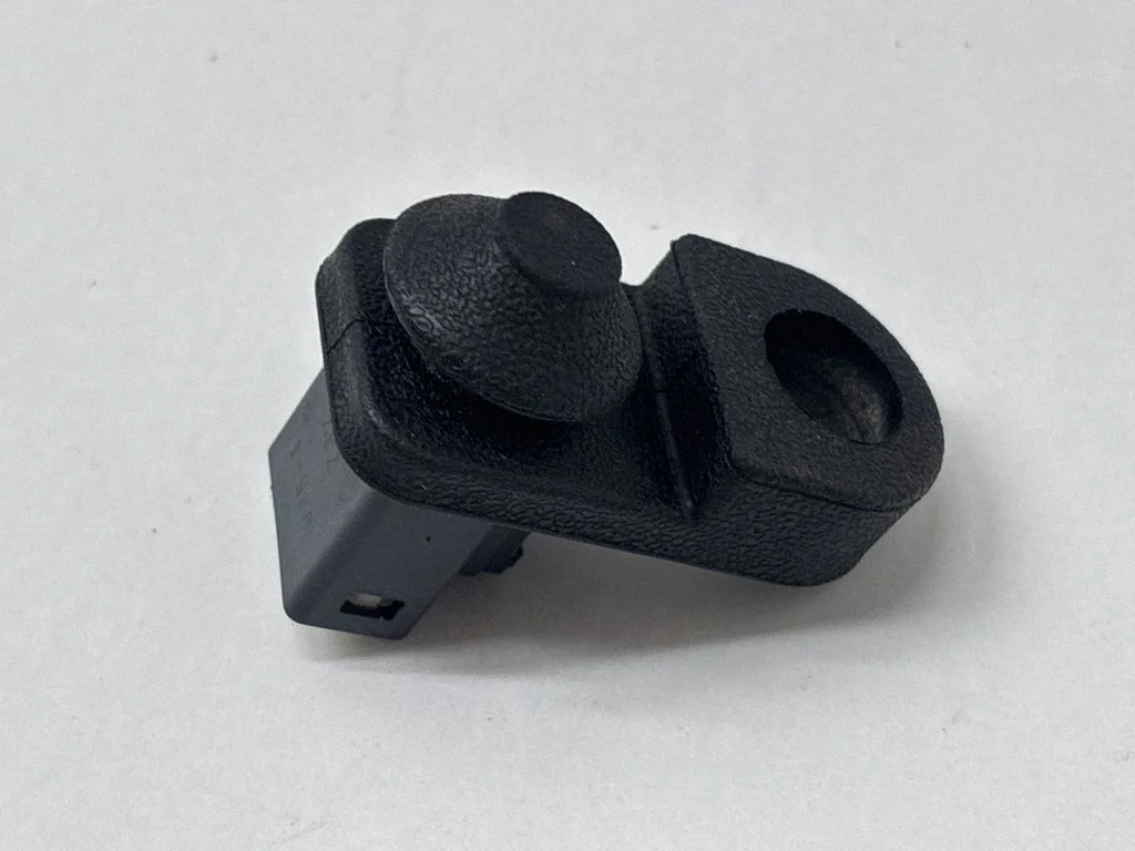Laadimisukse avamise/ sulgemise andur – Subaru Outback (BT) (2019-)