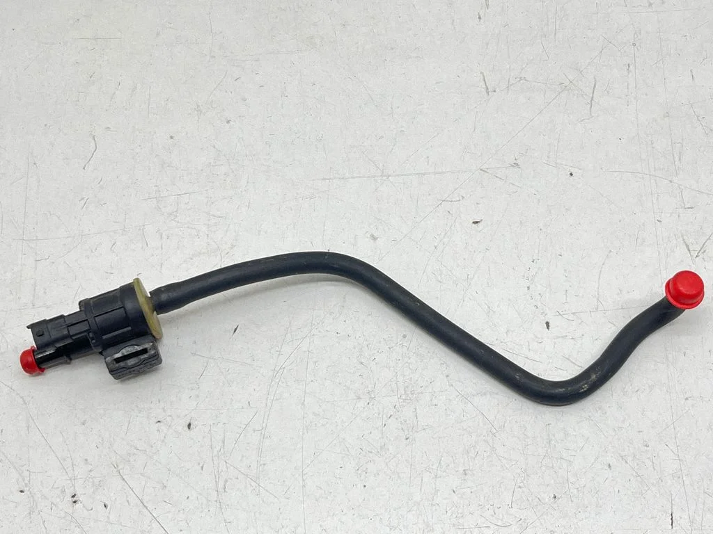 Breather valve 04627694AB