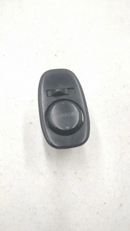 Wing mirror control module