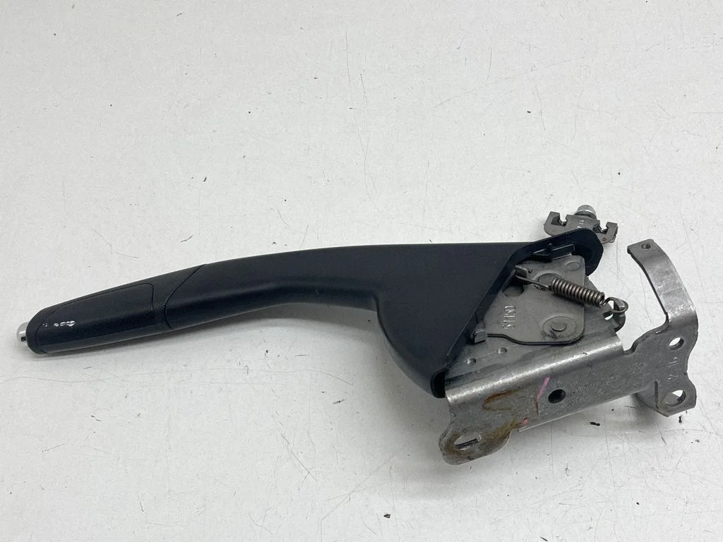 Hand brake release handle 360101804R – Renault Captur (2013-2020)