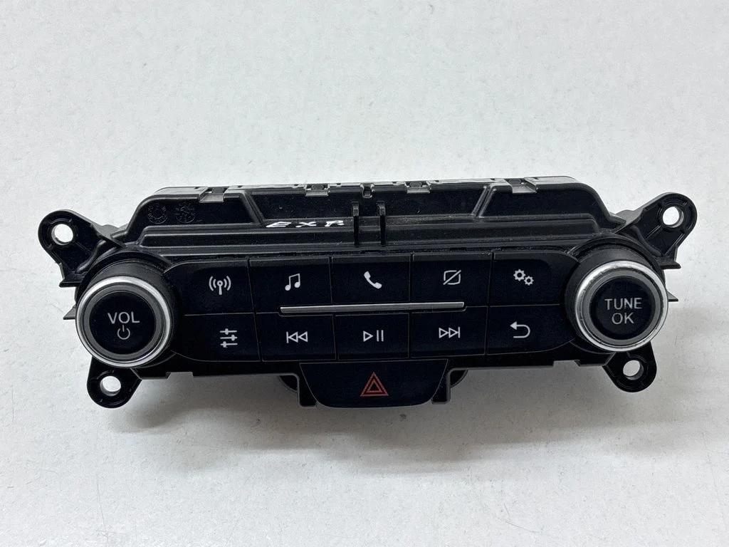 Multimeedia juhtplokk KT1T18K811AB