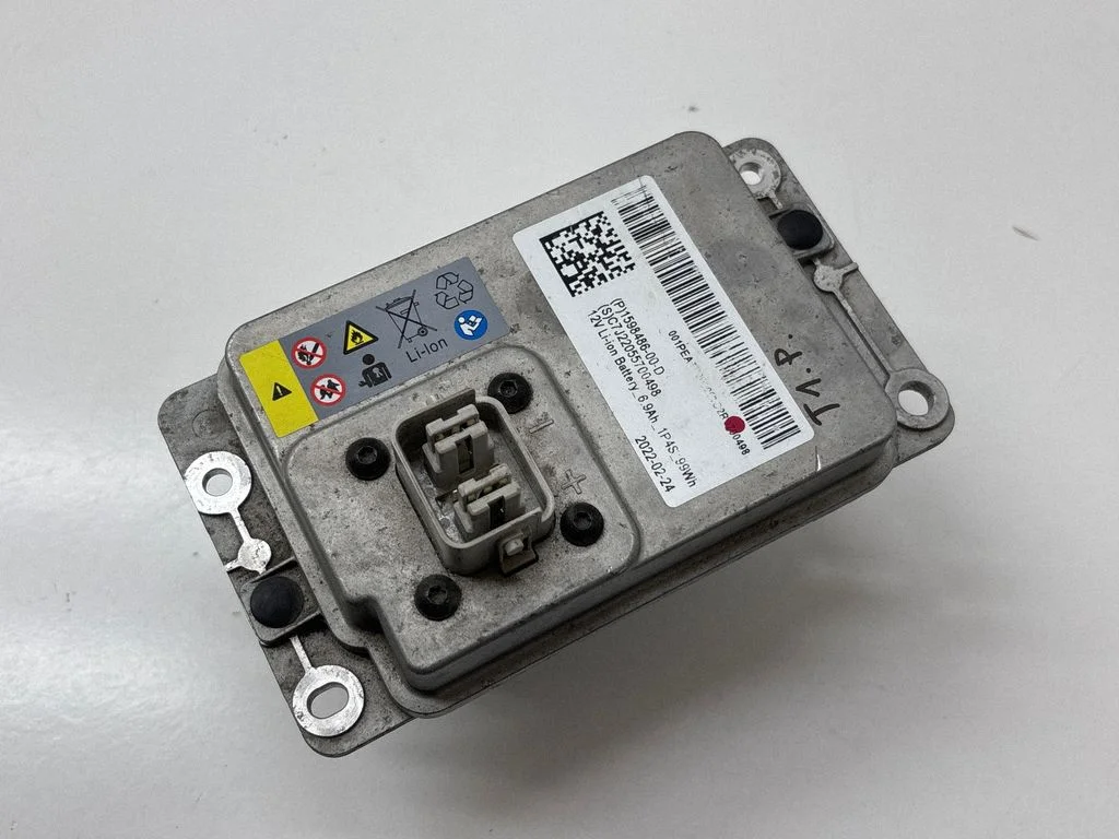 Hübriid-/elektriauto aku 159848600D