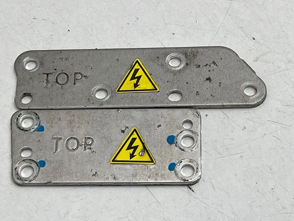 Invertors (sprieguma pārveidotājs)