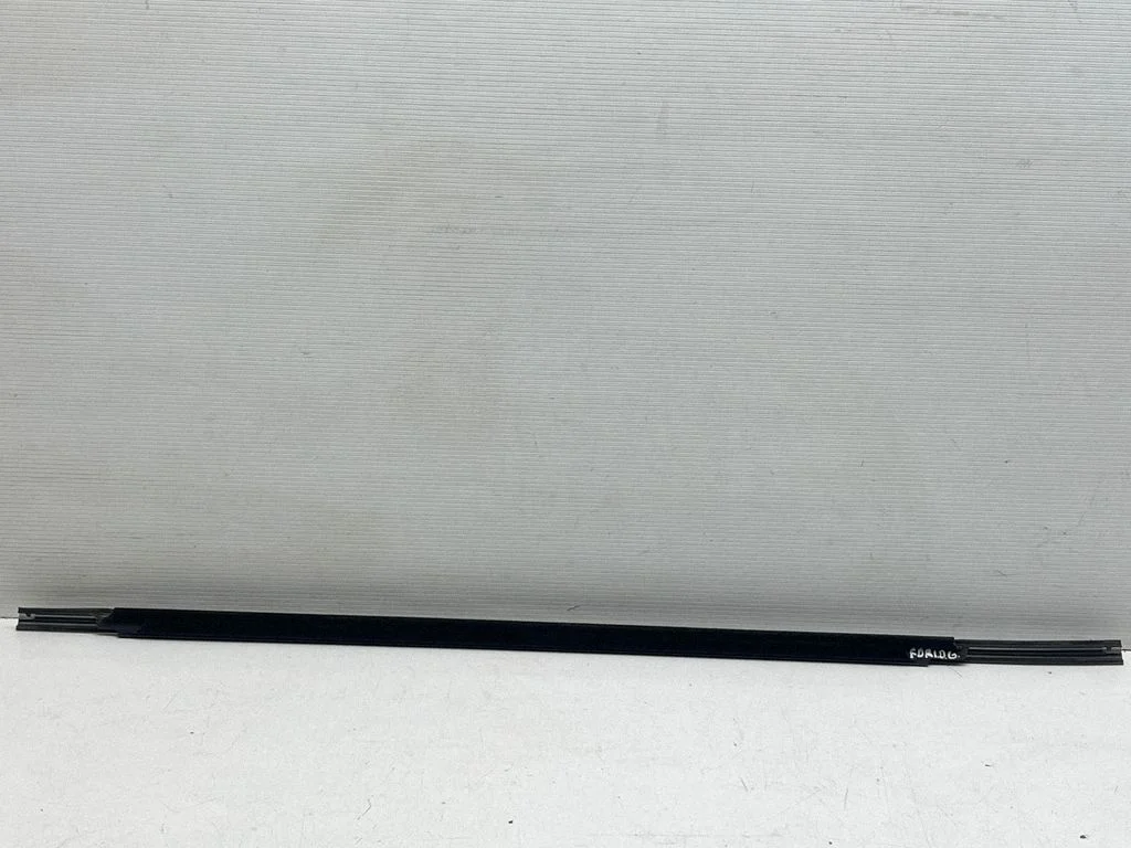 Rear door card trim – rear right