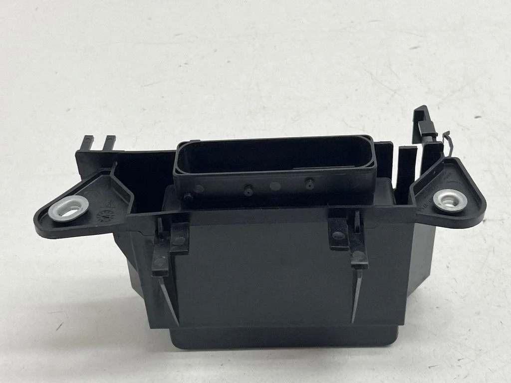 Hand brake control module 95B907801B