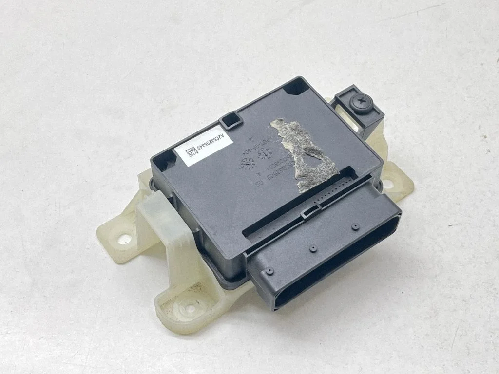 Hand brake control module – Volvo V70 (2014-2016)