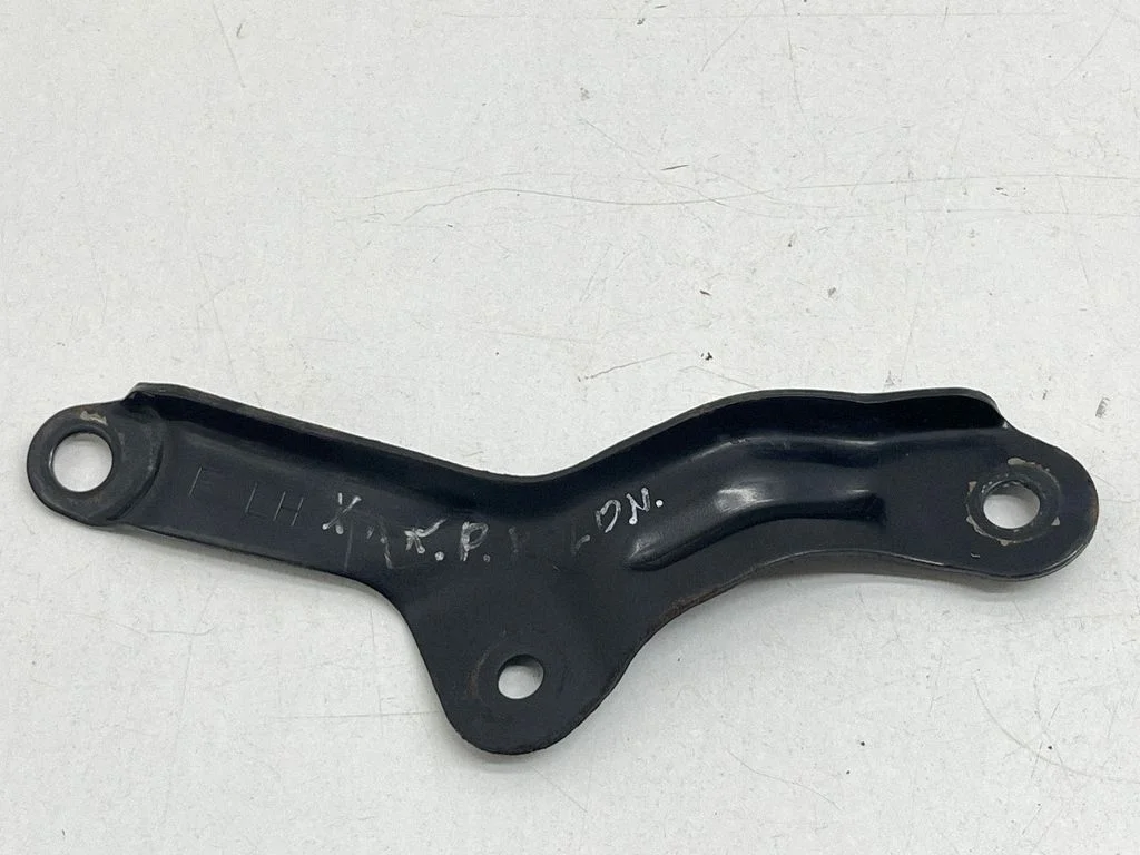 Steering rack mounting bracket – Subaru XV II (2018-)