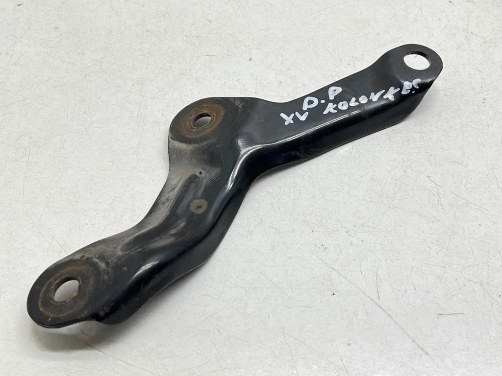 Steering rack mounting bracket – Subaru XV I (2011-2018)