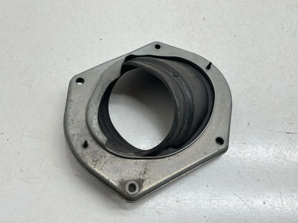 Steering rack mounting bracket – Toyota Land Cruiser (J150) (2009-)