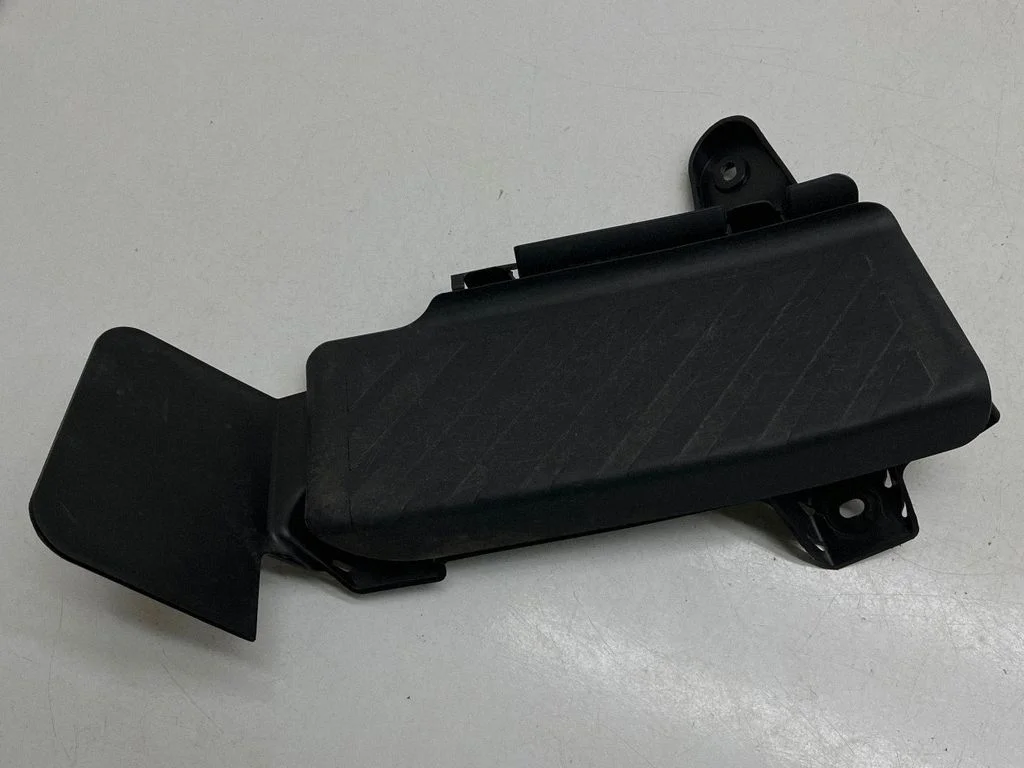 Foot rest pad/dead pedal 5Q1864777C