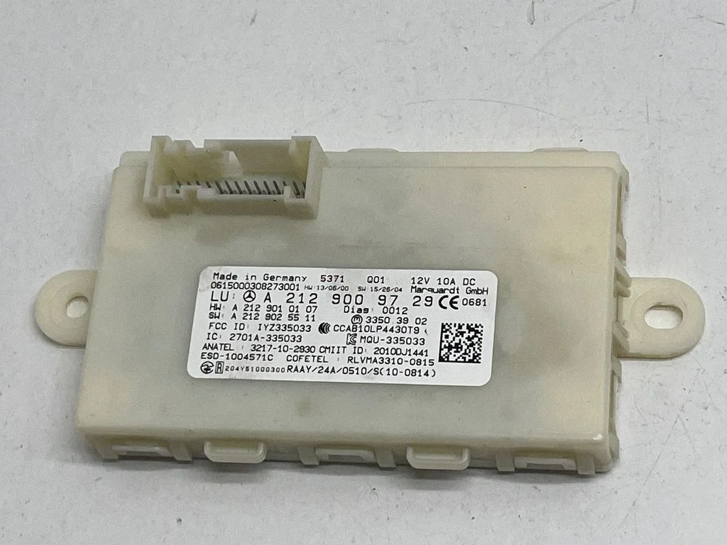 Bezatslēgas sistēmas KESSY (keyless) vadības bloks/modulis – Mercedes-Benz CLA klase C117 X117 W117 (2013-2019)