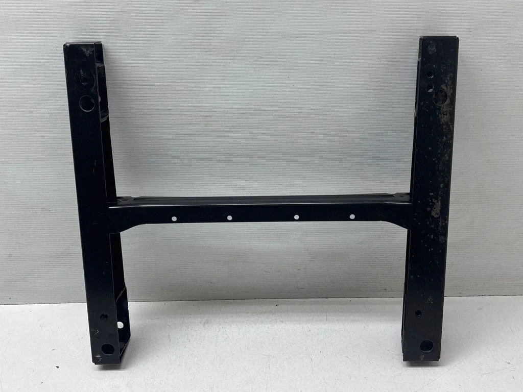 Driver seat console base ES4012E002