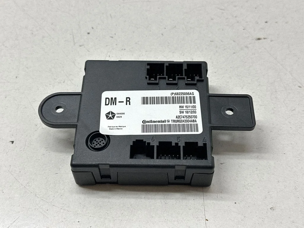 Sliding door control unit/module – Chrysler Pacifica (2017-)