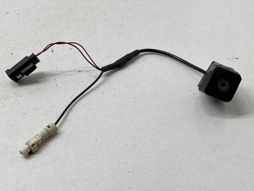 Rear bumper camera – Porsche Panamera (970) (2009-2017)