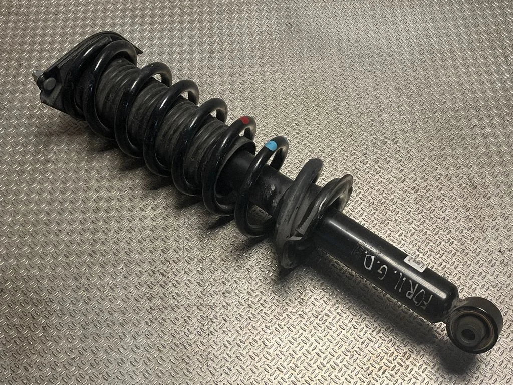 Rear shock absorber with coil spring 20365SL000