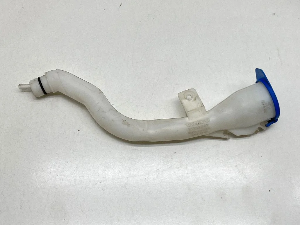 Window washer liquid tank fill tube 31356642