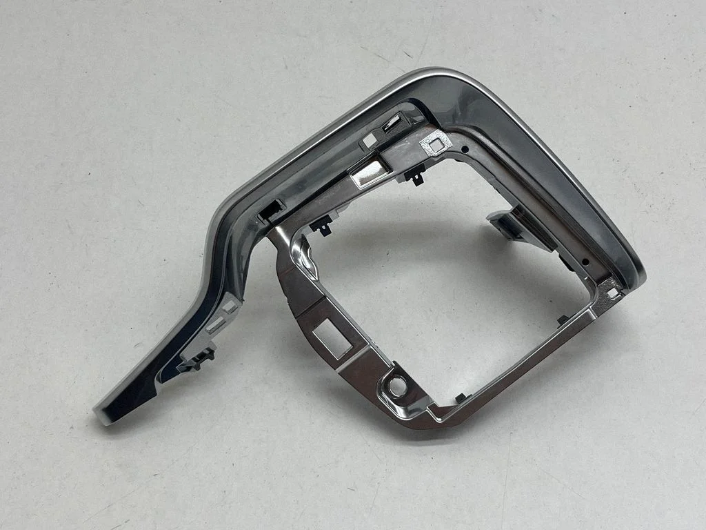 Panel trim 31477182