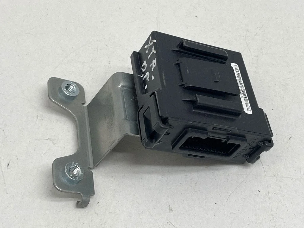 Antenna control unit 284P16FT2C