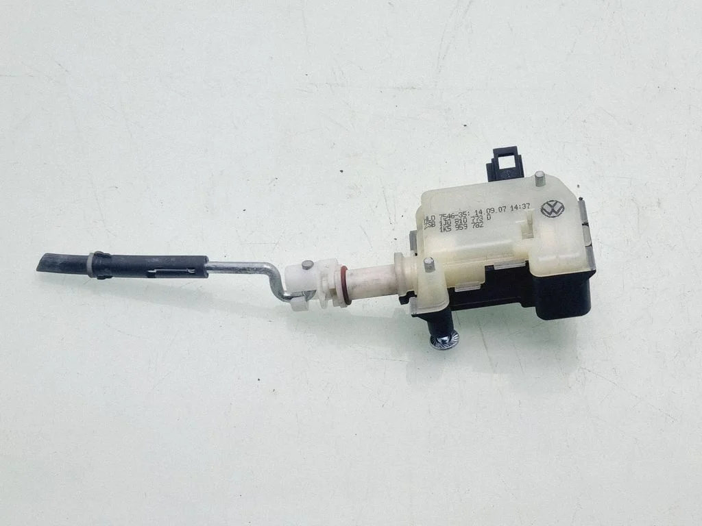 Fuel tank cap lock motor 1J0810773D