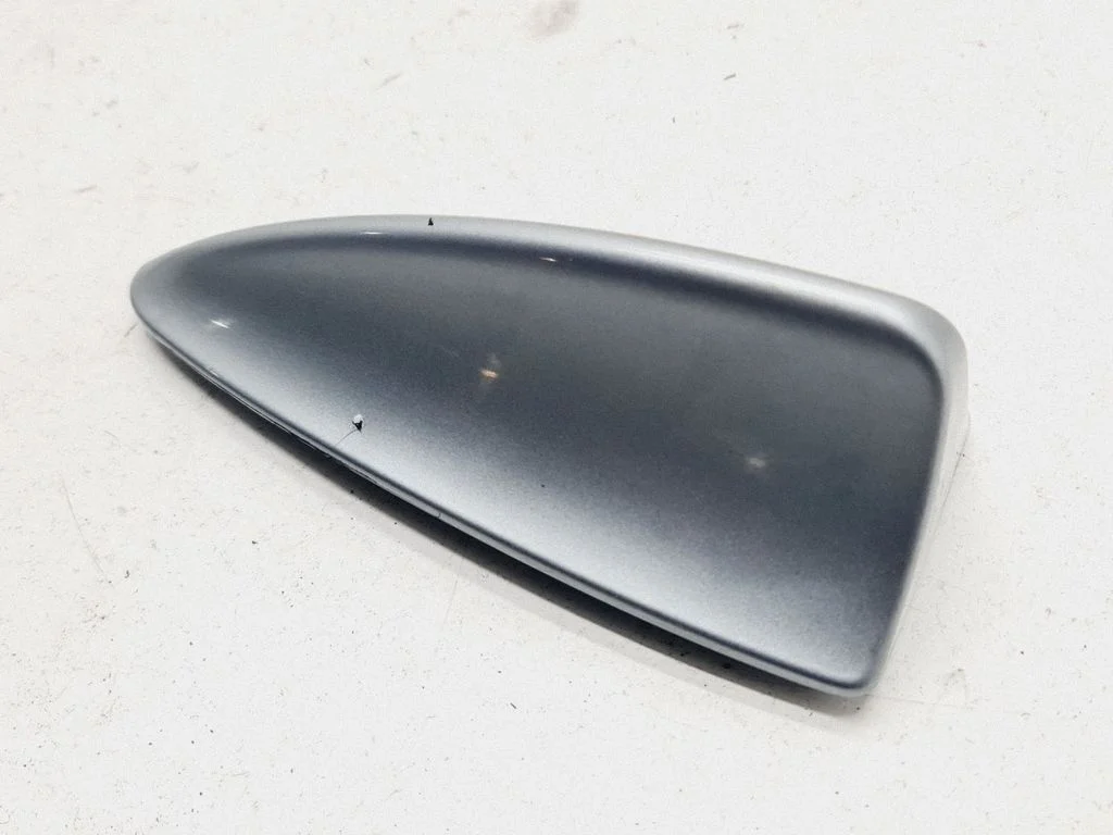 Roof (GPS) antenna cover 6921905