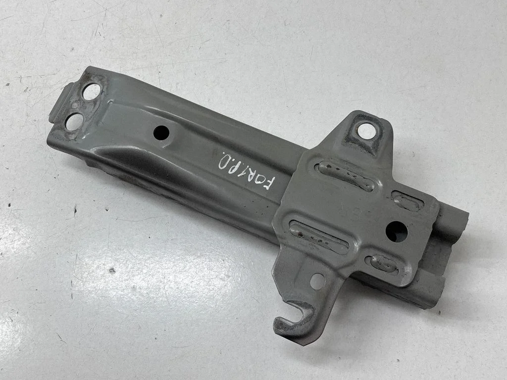 Front bodywork piece – Subaru Forester SK (2018-2025)