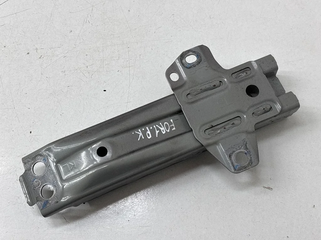 Front bodywork piece – Subaru Forester SK (2018-2025)