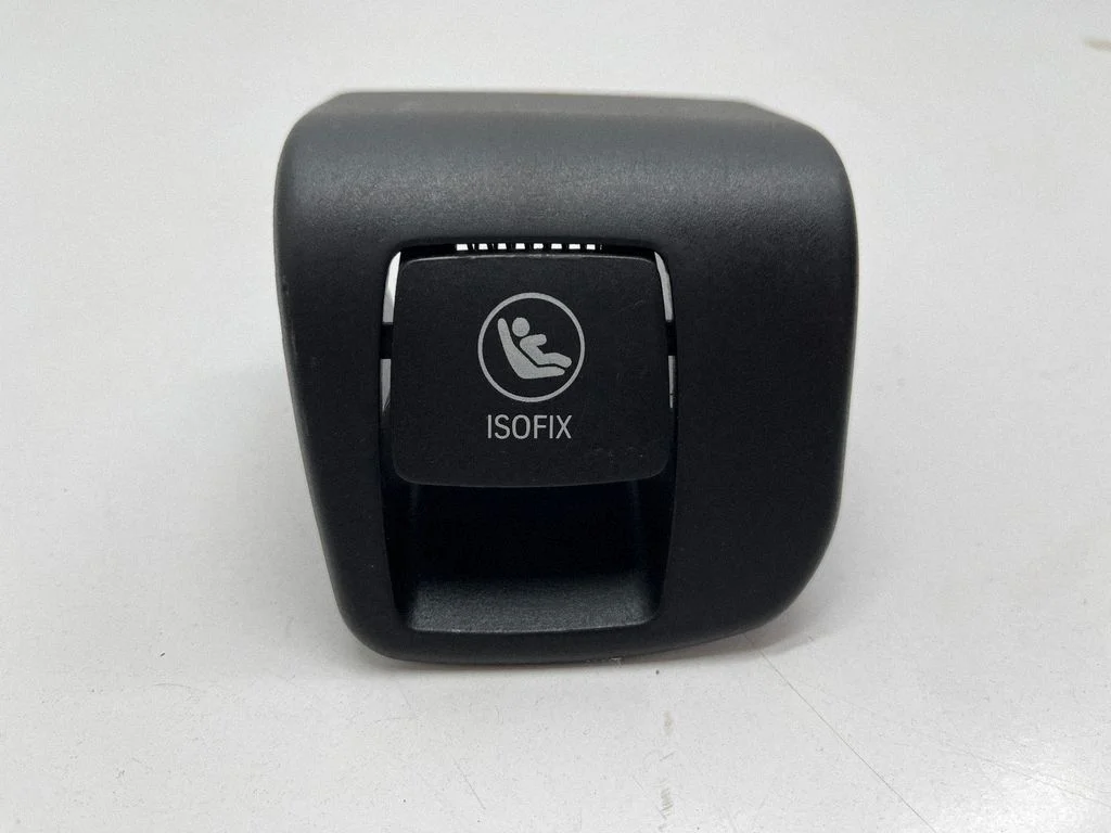 ISOFIX cover – BMW X3 G01 (2018-2024)